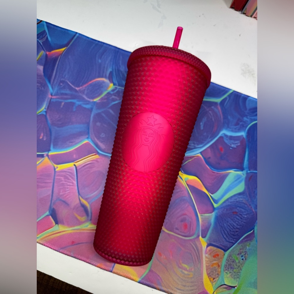 EUC Ruby Studded Starbucks 24 oz Tumbler - N. America Release 2023